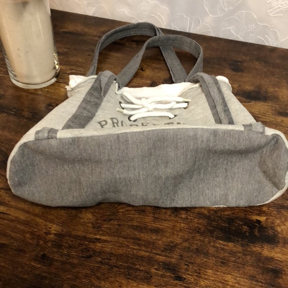 Philadelphia Flyers Hoodie Purse LIKE NEW - Picture 13 of 14